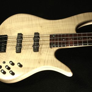 bajo CM4 Maple