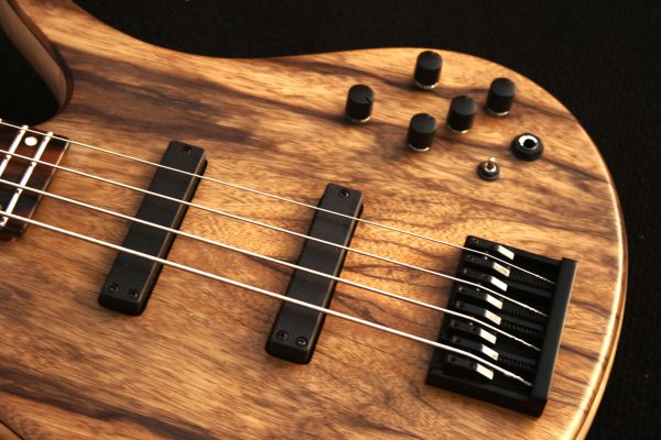 CM4 Black limba - Imagen 10
