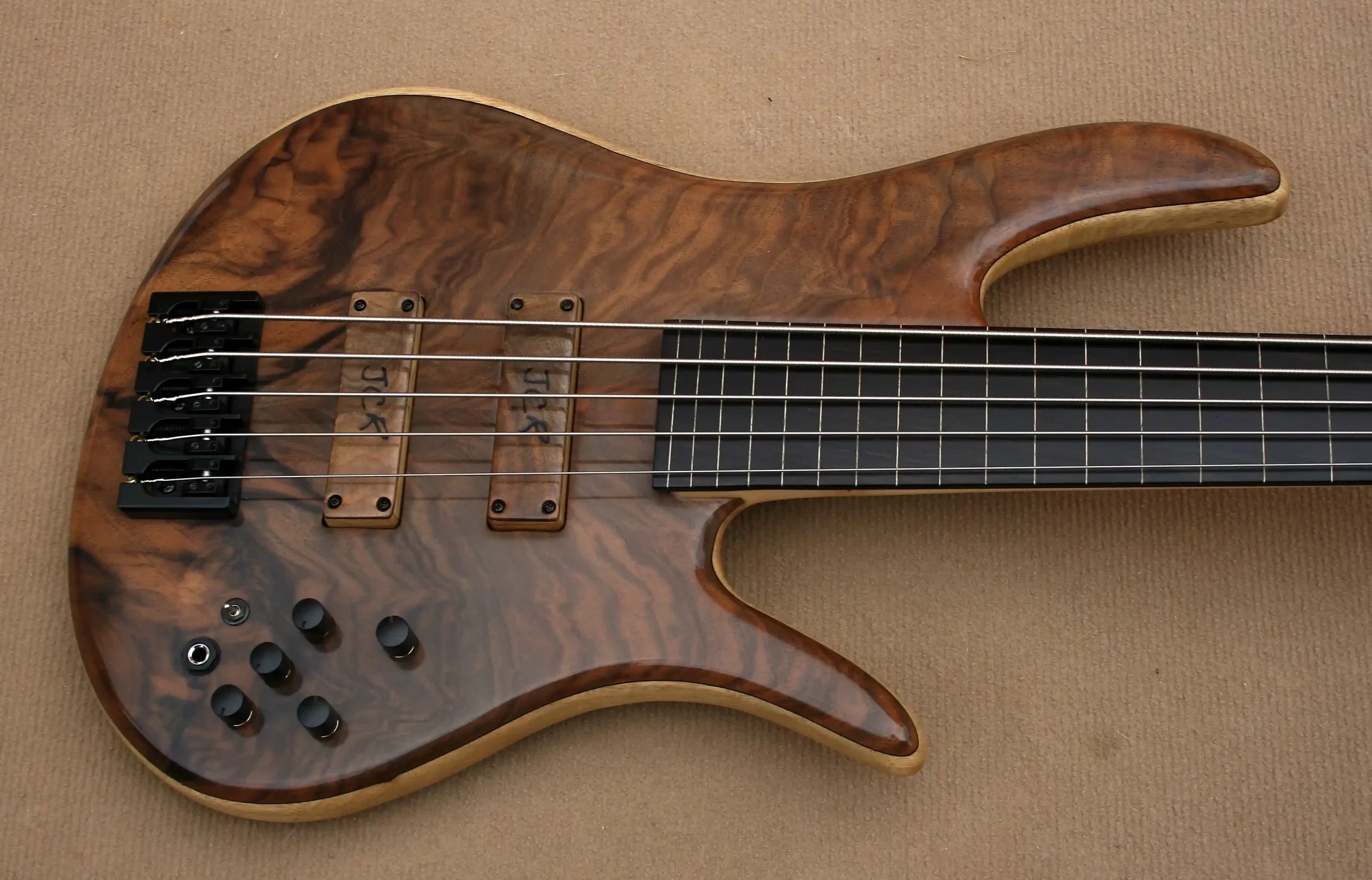 escaner4 084 11zon scaled
